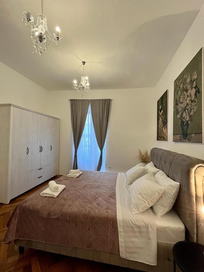 普拉Lux Apartmans公寓 外观 照片